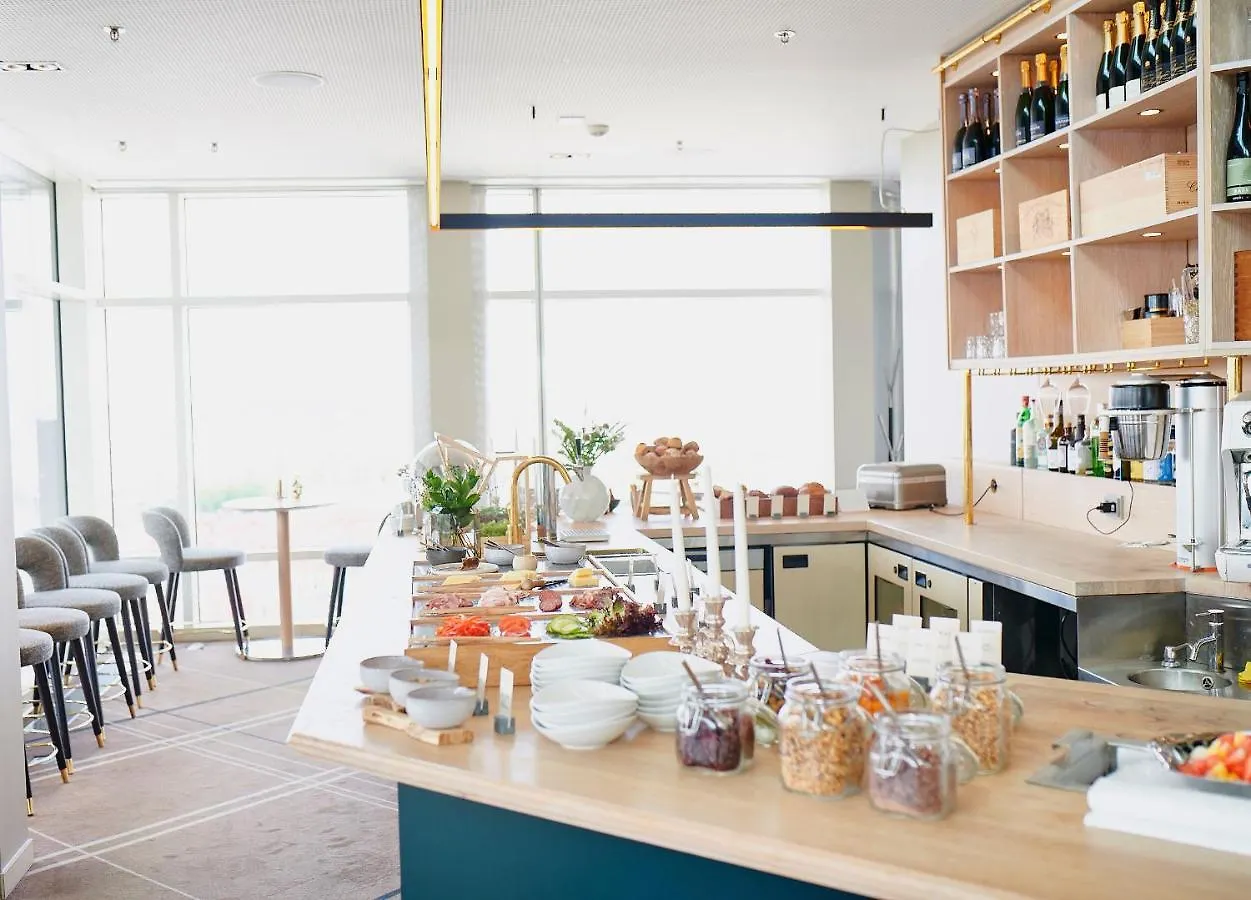 Upper House Hotel Gotenburg 5*,